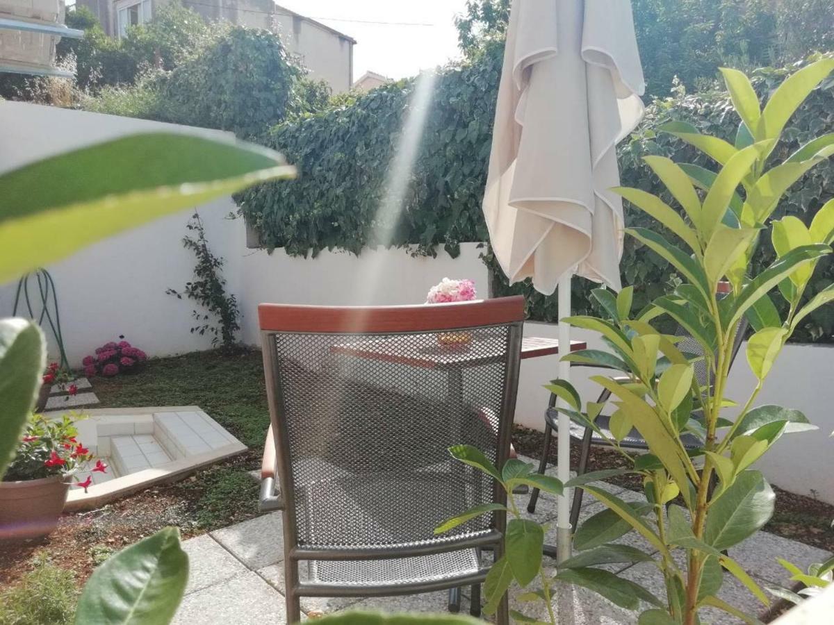Room With Garden Split Dış mekan fotoğraf
